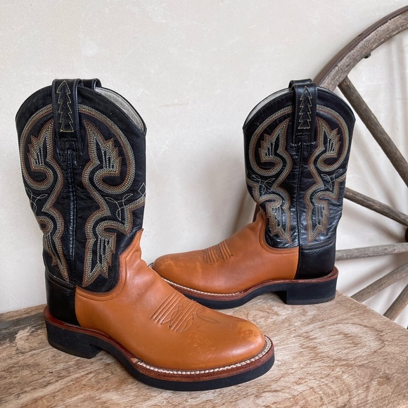 Ariat Other - ARIAT COWBOY BOOTS Black Brown Embroidered Leather Mens Boys 5.5B NEW Retail$240